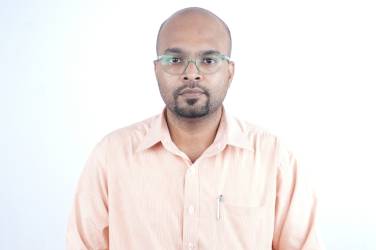 Dr. R Yuvaraj
